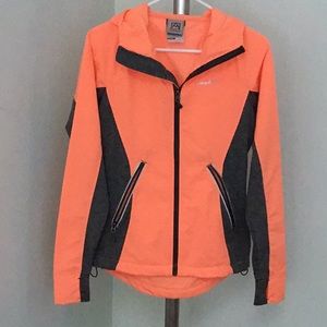 Women’s lightweight jacket